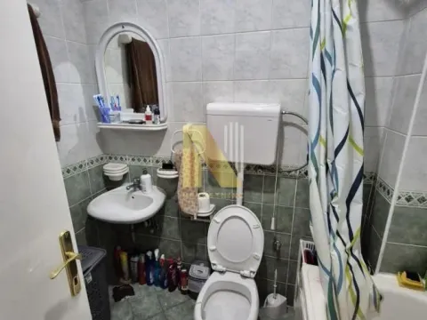 Izdavanje, dvosoban stan, 44m², Cara Dušana, Novi Sad Sve Podlokacije - image 8