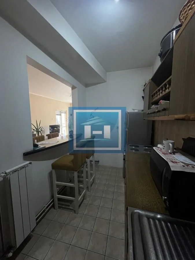 Prodaja, četvorosoban stan, 96m², Centar, Jagodina