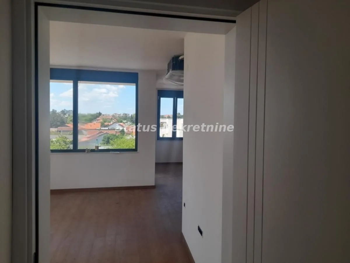 Prodaja, stan, 140m², Telep, Novi Sad Sve Podlokacije