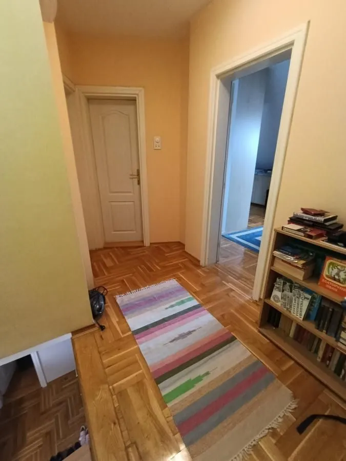 Prodaja, četvorosoban stan, 85m², Rotkvarija, Novi Sad Sve Podlokacije