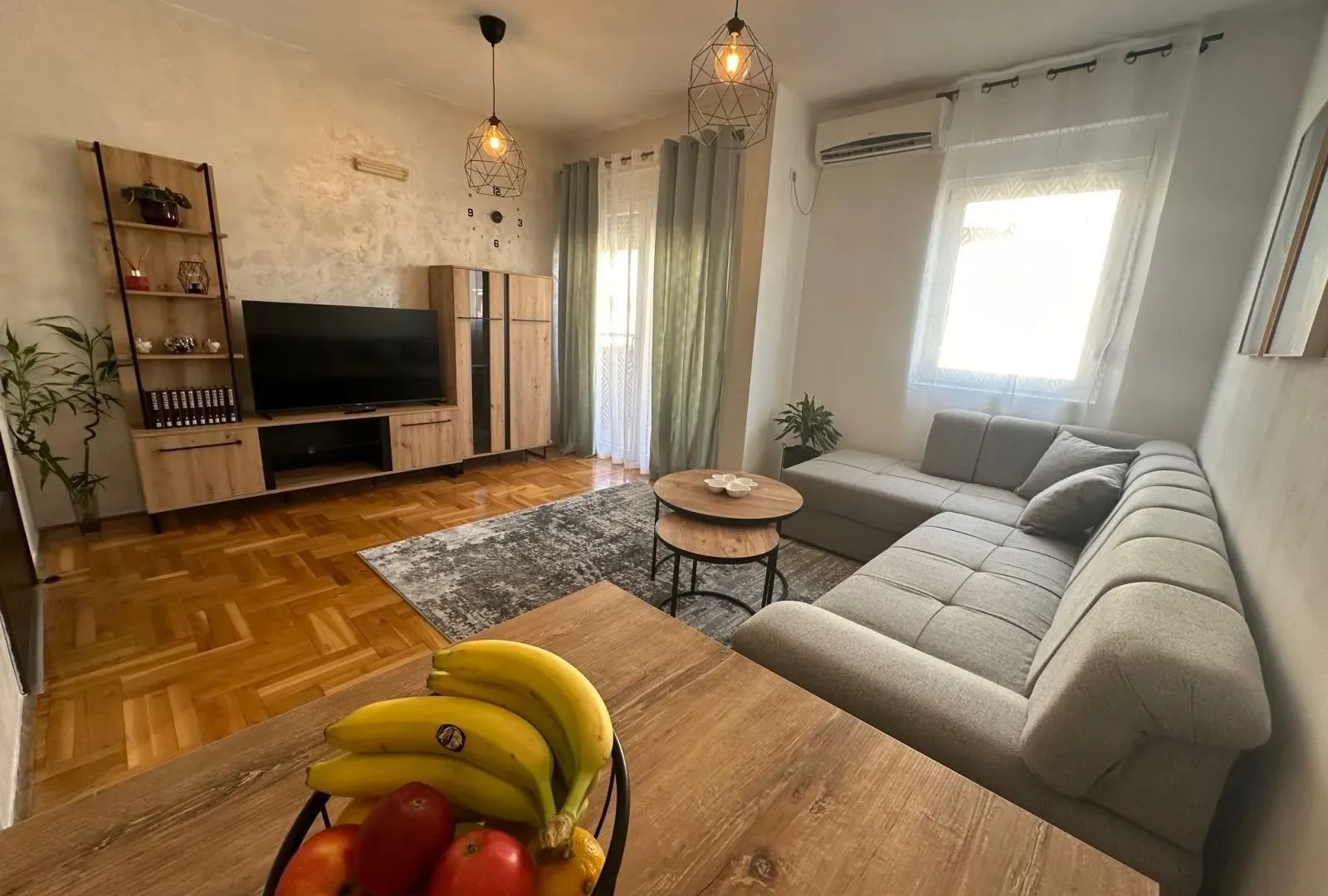 Izdavanje, jednosoban stan, 45m², Zabjelo, Podgorica