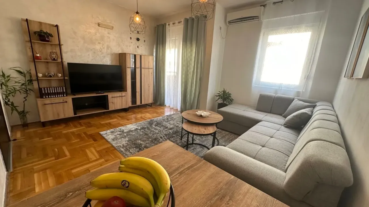 Izdavanje, jednosoban stan, 45m², Zabjelo, Podgorica