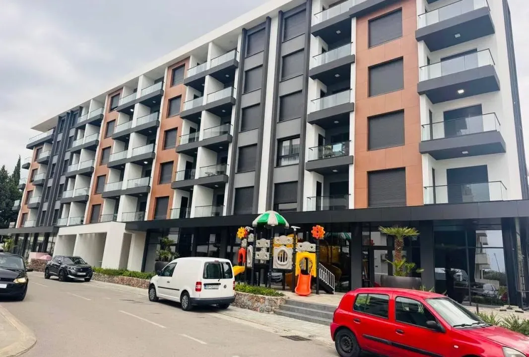 Prodaja, jednosoban stan, 45m², Šušanj, Bar