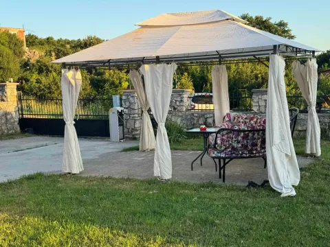 Izdavanje, kuća, 100m², Ostalo, Podgorica - image 12