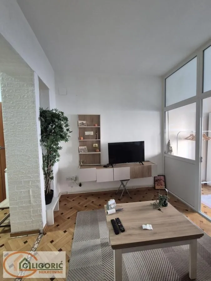 Sale, one bedroom apartment, 33m², Vračar Sve Podlokacije, Beograd