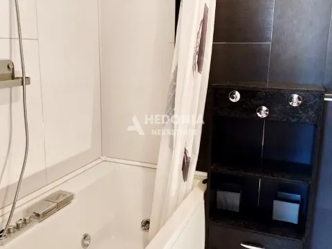 Izdavanje, četvorosoban stan, 120m², Savski Venac, Beograd - image 15