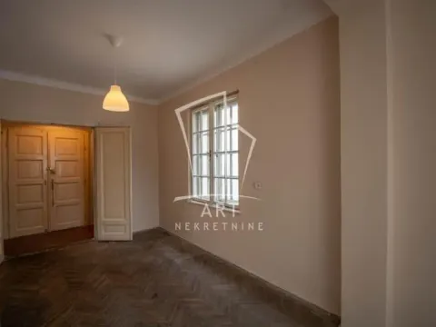 Prodaja, četvorosoban stan, 113m², Vračar Hram, Vračar Sve Podlokacije - image 2