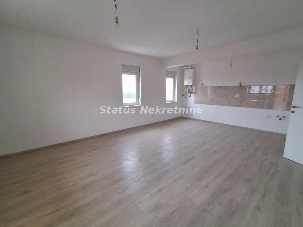 Prodaja, trosoban stan, 83m², Sremska Kamenica, Petrovaradin