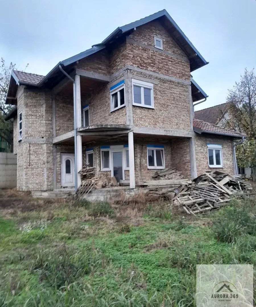 Prodaja, kuća, 138m², Sremska Kamenica, Petrovaradin