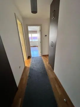Rent, one bedroom apartment, 50m², Centar, Budva - image 16