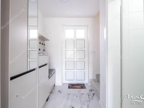 Sale, house, 100m², Đuraševići, Tivat - image 26