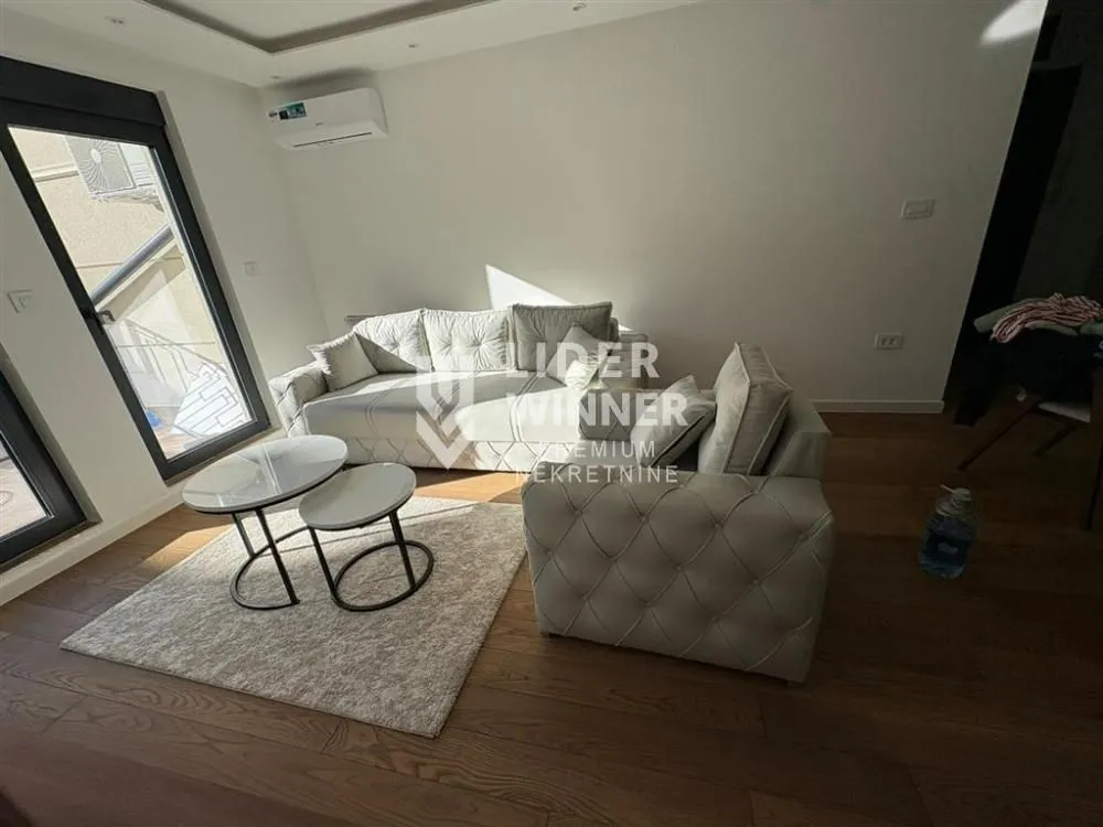 Prodaja, dvosoban stan, 40m², Lekino Brdo, Voždovac Sve Podlokacije