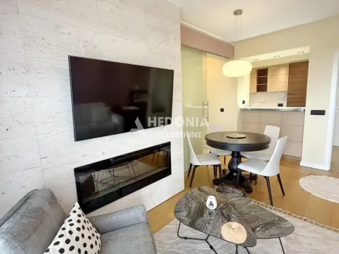 Izdavanje, dvosoban stan, 51m², Novi Beograd Blok 65, Novi Beograd Sve Podlokacije - image 4
