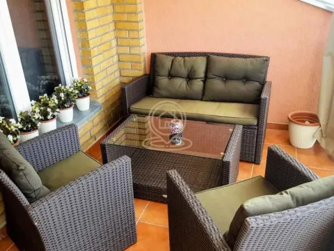 Izdavanje, četvorosoban stan, 90m², Sajmište, Novi Sad - image 22