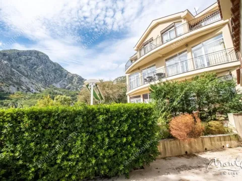 Sale, two bedroom apartment, 79m², Orahovac, Kotor - image 16