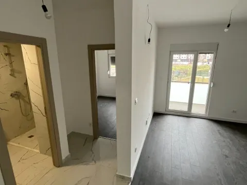 Sale, one bedroom apartment, 38m², Zabjelo, Podgorica - image 1