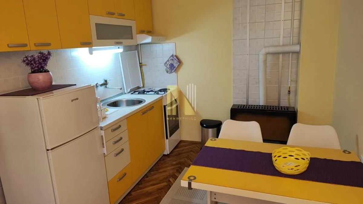 Prodaja, kuća, 128m², Salajka, Novi Sad Sve Podlokacije