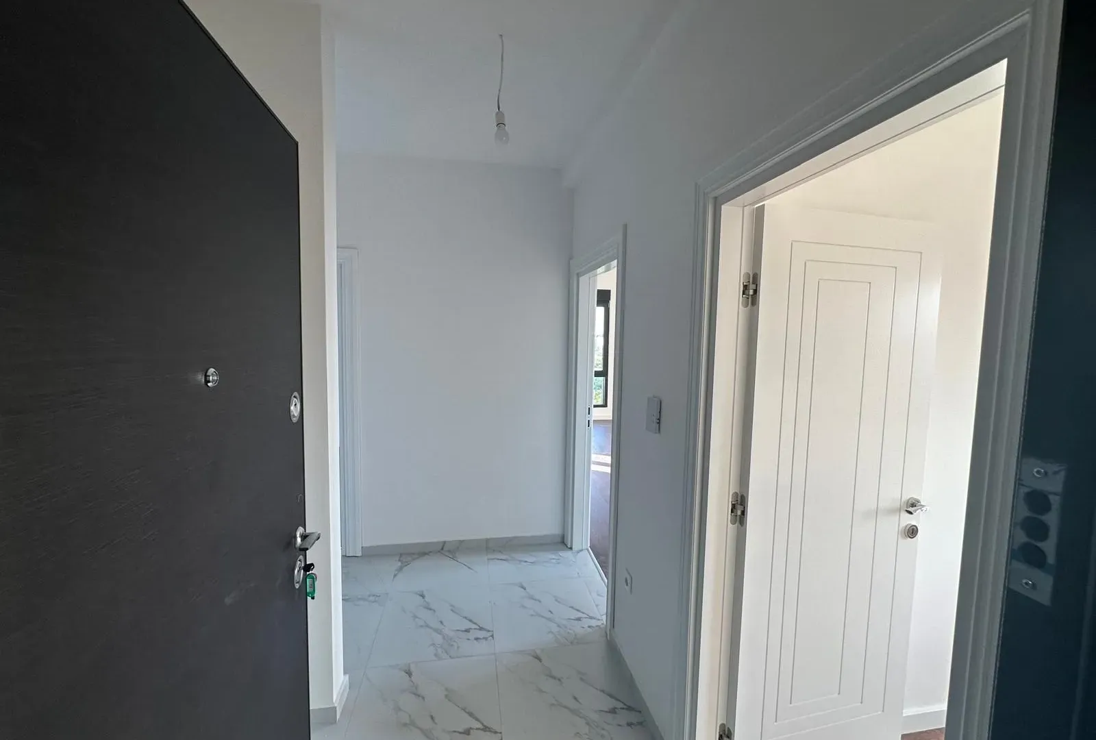 Prodaja, trosoban stan, 66m², Central Point, Podgorica