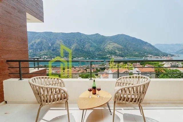 Prodaja, jednosoban stan, 50m², Kotor, Crna Gora