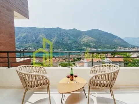 Prodaja, jednosoban stan, 50m², Kotor, Crna Gora - image 6