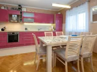 Izdavanje, dvosoban stan, 88m², City Kvart, Podgorica - image 9