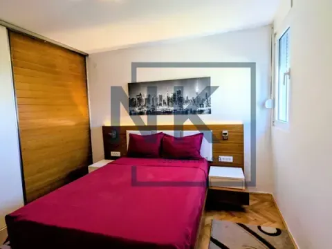 Rent, two bedroom apartment, 78m², Blok 5, Podgorica - image 11