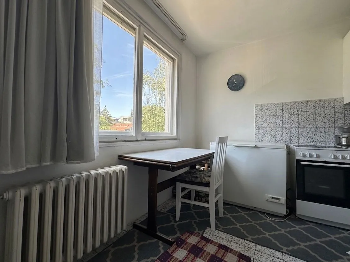 Prodaja, jednosoban stan, 37m², Voždovac Sve Podlokacije, Beograd