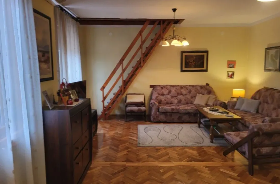 Sale, four bedroom apartment, 122m², Centar, Podgorica