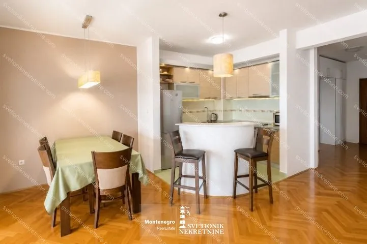 Prodaja, dvosoban stan, 93m², Topla, Herceg Novi