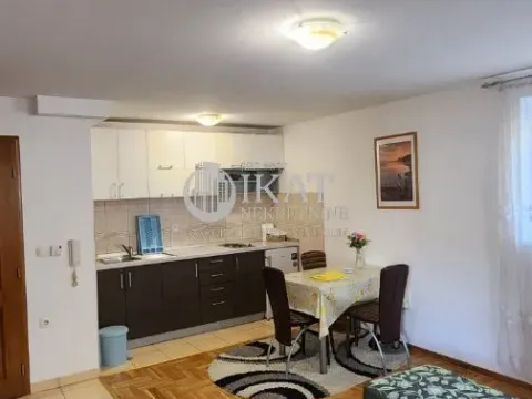 Prodaja, jednosoban stan, 40m², Centar, Zlatibor - image 2