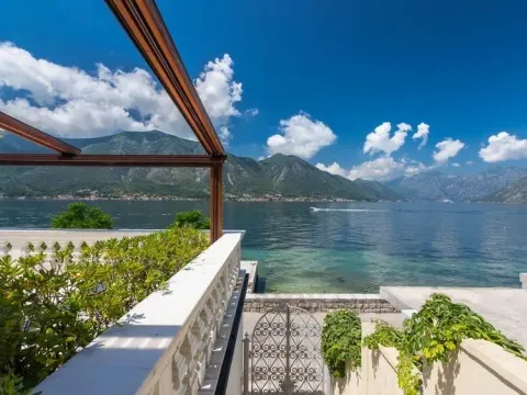 Prodaja, kuća, 365m², Dobrota, Kotor - image 12