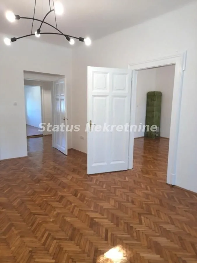 Izdavanje, stan, 107m², Centar, Novi Sad