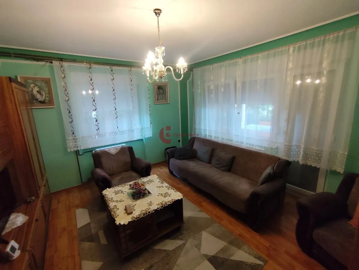 Prodaja, kuća, 183m², Bajmok, Subotica