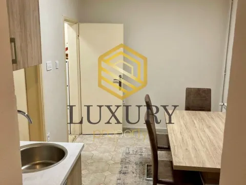 Izdavanje, dvosoban stan, 80m², Zelenika, Podgorica - image 8