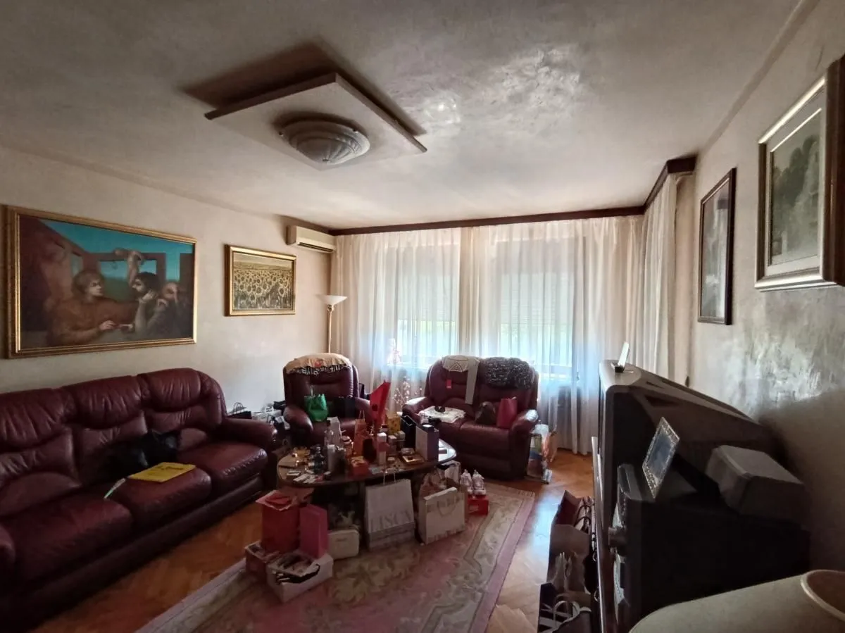 Prodaja, dvosoban stan, 58m², Grbavica, Novi Sad Sve Podlokacije