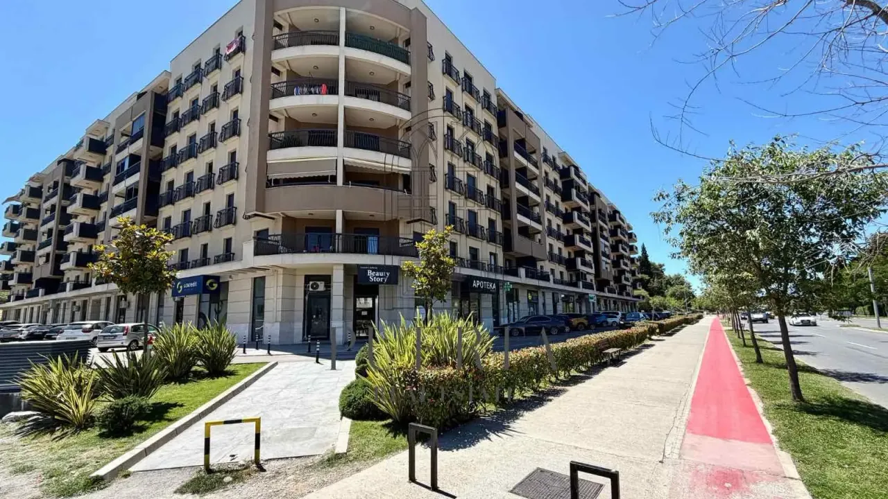 Izdavanje, jednosoban stan, 49m², Ljubović, Podgorica