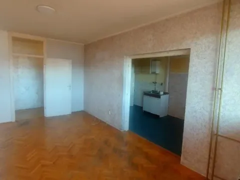 Prodaja, dvosoban stan, 73m², Centar, Nikšić - image 3