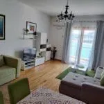 Rent, two bedroom apartment, 72m², Rafailovići, Budva - image 8
