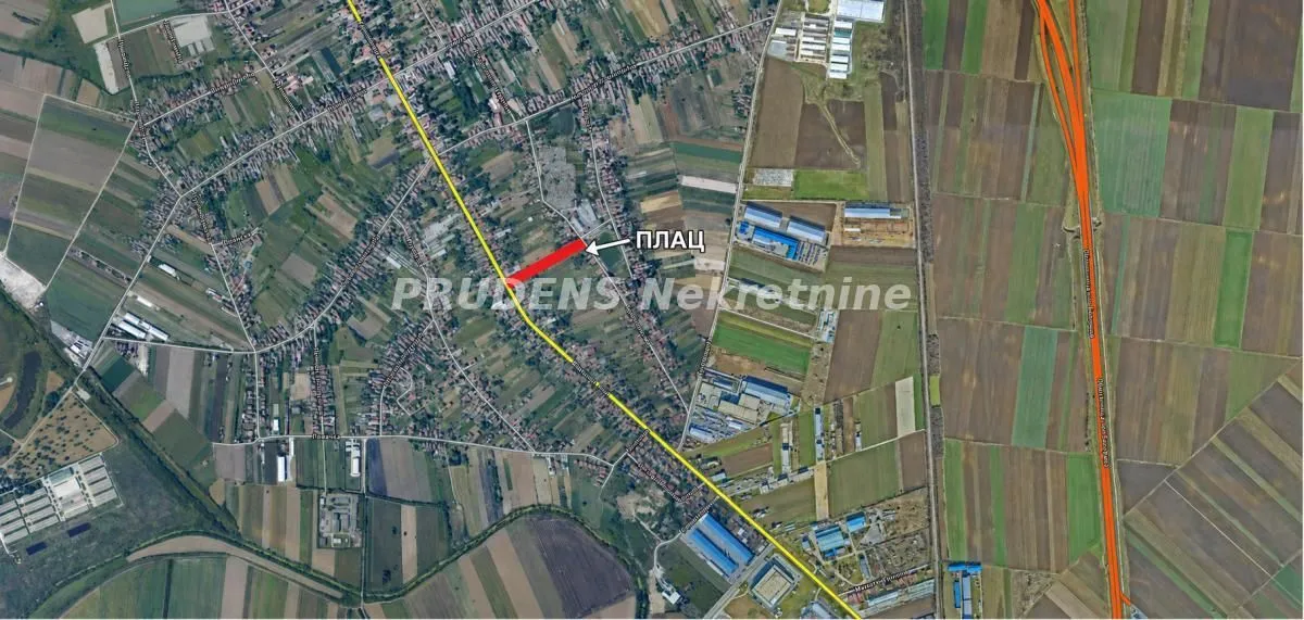Satelitski snimak lokacije placa sa ucrtanim granicama.