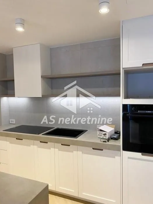 Rent, three bedroom apartment, 145m², Neimar, Vračar Sve Podlokacije