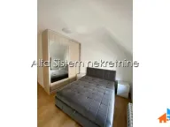 Izdavanje, četvorosoban stan, 110m², Vračar Hram, Vračar Sve Podlokacije - image 10