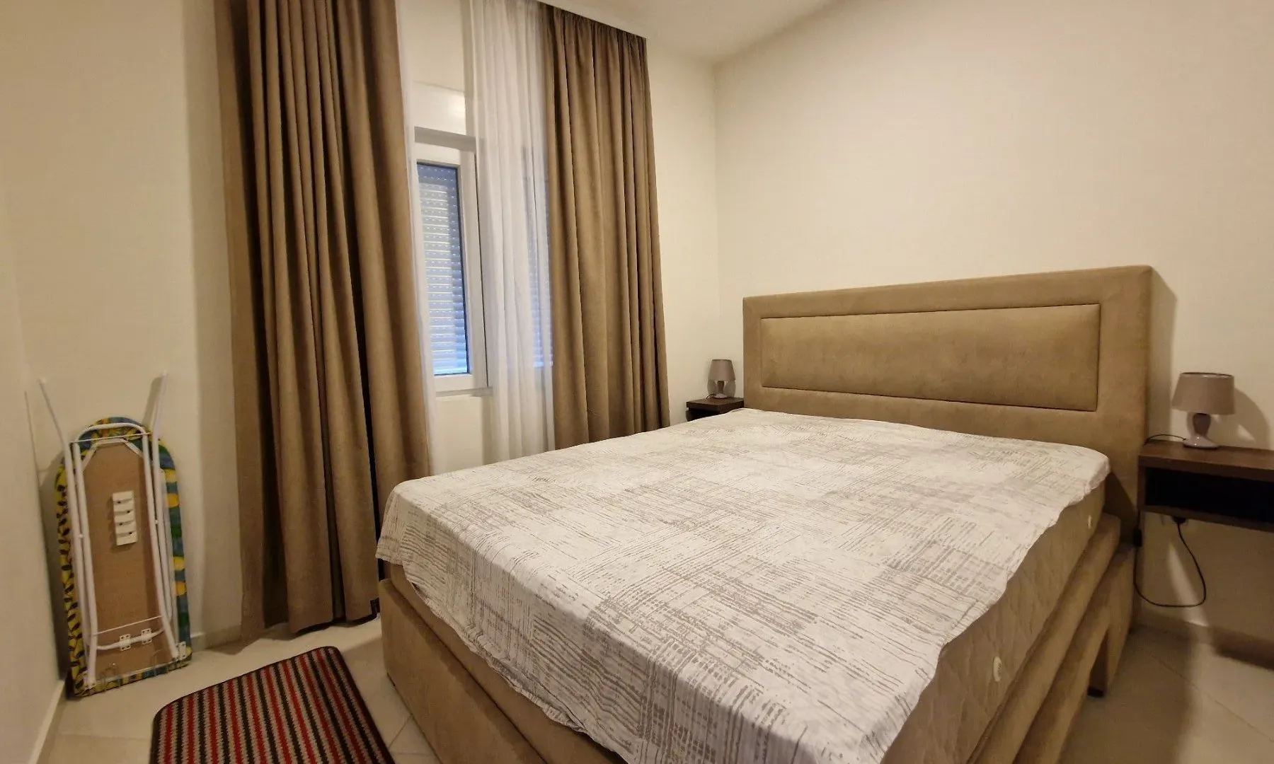 Rent, one bedroom apartment, 45m², Bečići, Budva