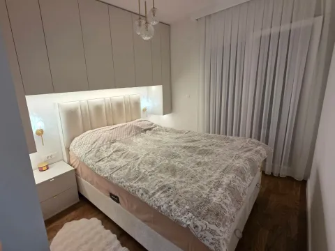Prodaja, jednosoban stan, 46m², Stari Aerodrom, Podgorica - image 2
