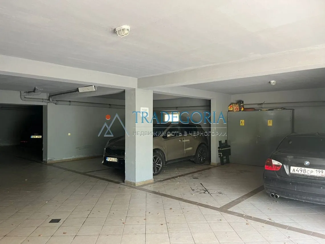 Prodaja, dvosoban stan, 87m², Pržno, Budva
