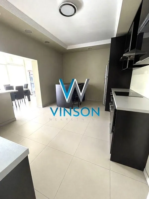 Rent, office space, 320m², Podbara, Novi Sad Sve Podlokacije