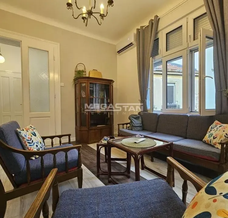 Izdavanje, dvosoban stan, 63m², Kalemegdan, Beograd