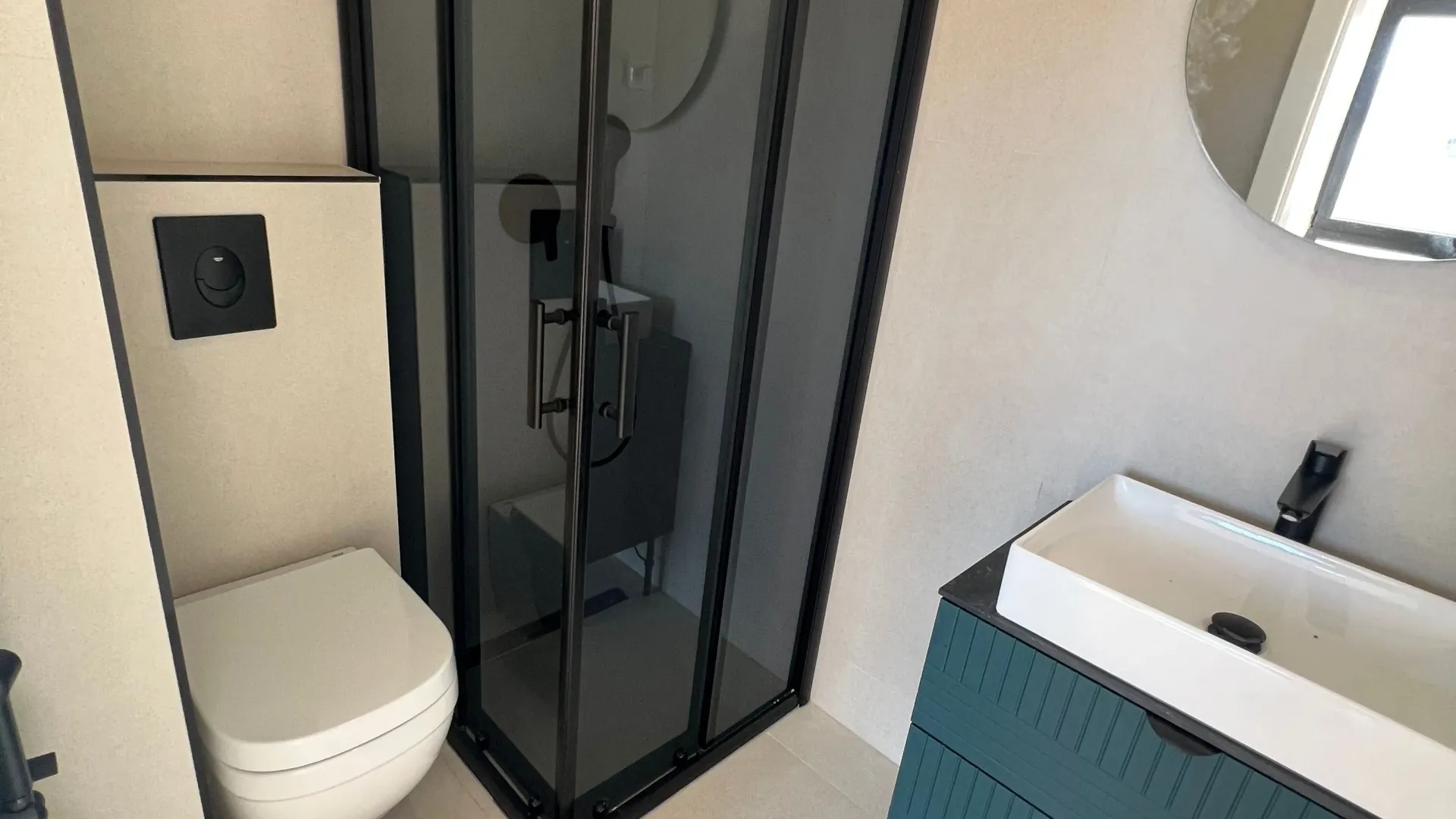 Sale, two bedroom apartment, 81m², Centar, Bar