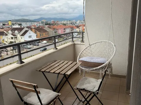 Prodaja, dvosoban stan, 68m², Stari Aerodrom, Podgorica - image 10
