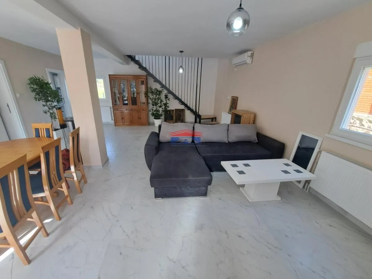 Sale, house, 120m², Kamenjar, Novi Sad Sve Podlokacije