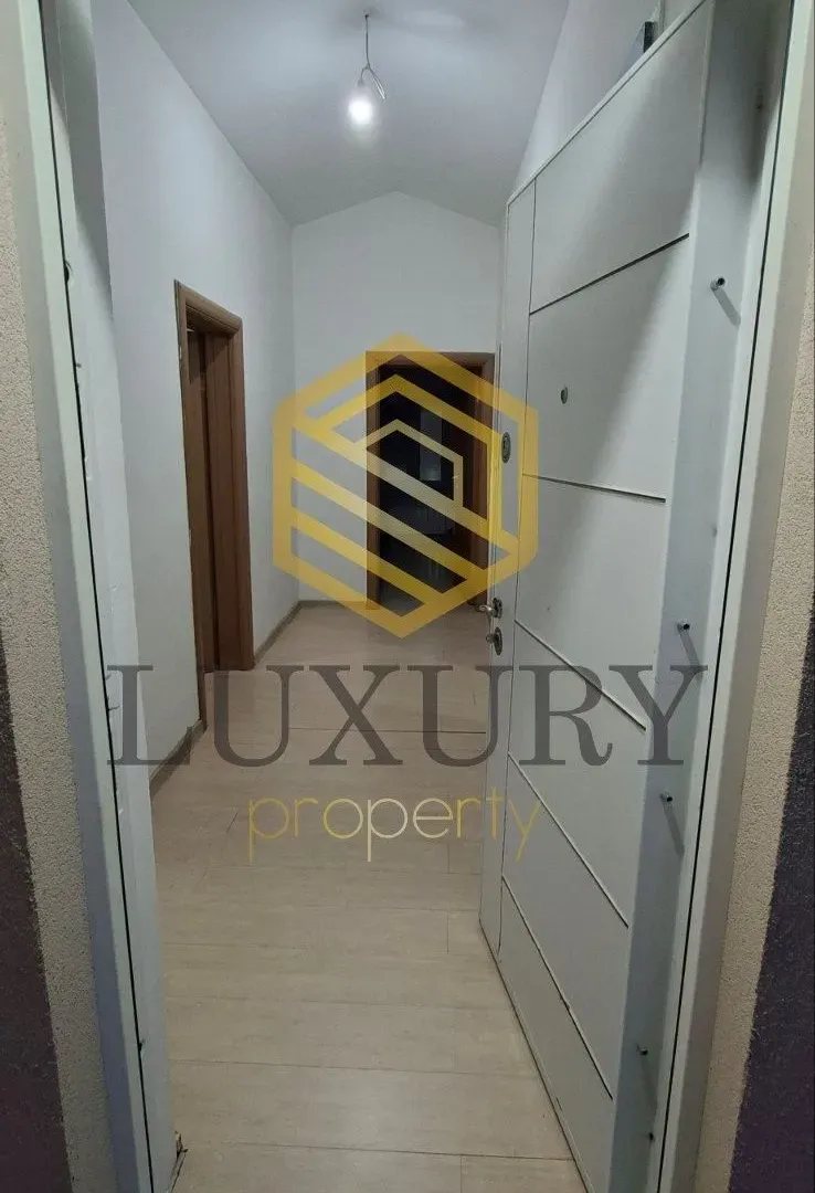Izdavanje, dvosoban stan, 80m², Donja Gorica, Podgorica
